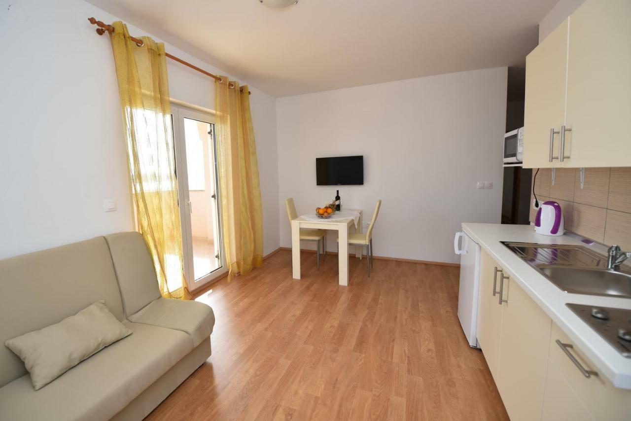 Apartments Zakarija Novalja Zewnętrze zdjęcie